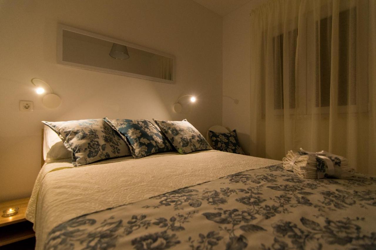 Apartment Boris Трогир Екстериор снимка