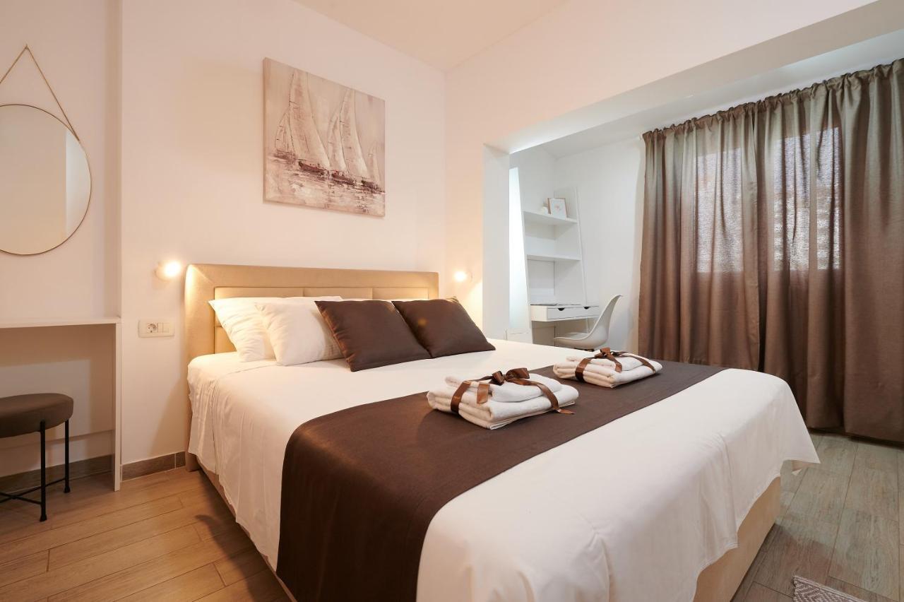 Apartment Boris Трогир Екстериор снимка